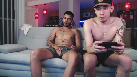 fratguysonline  01-05-2023